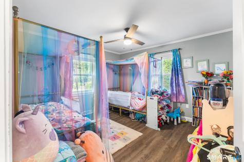 70 Vivian Street Waterford CT 06385