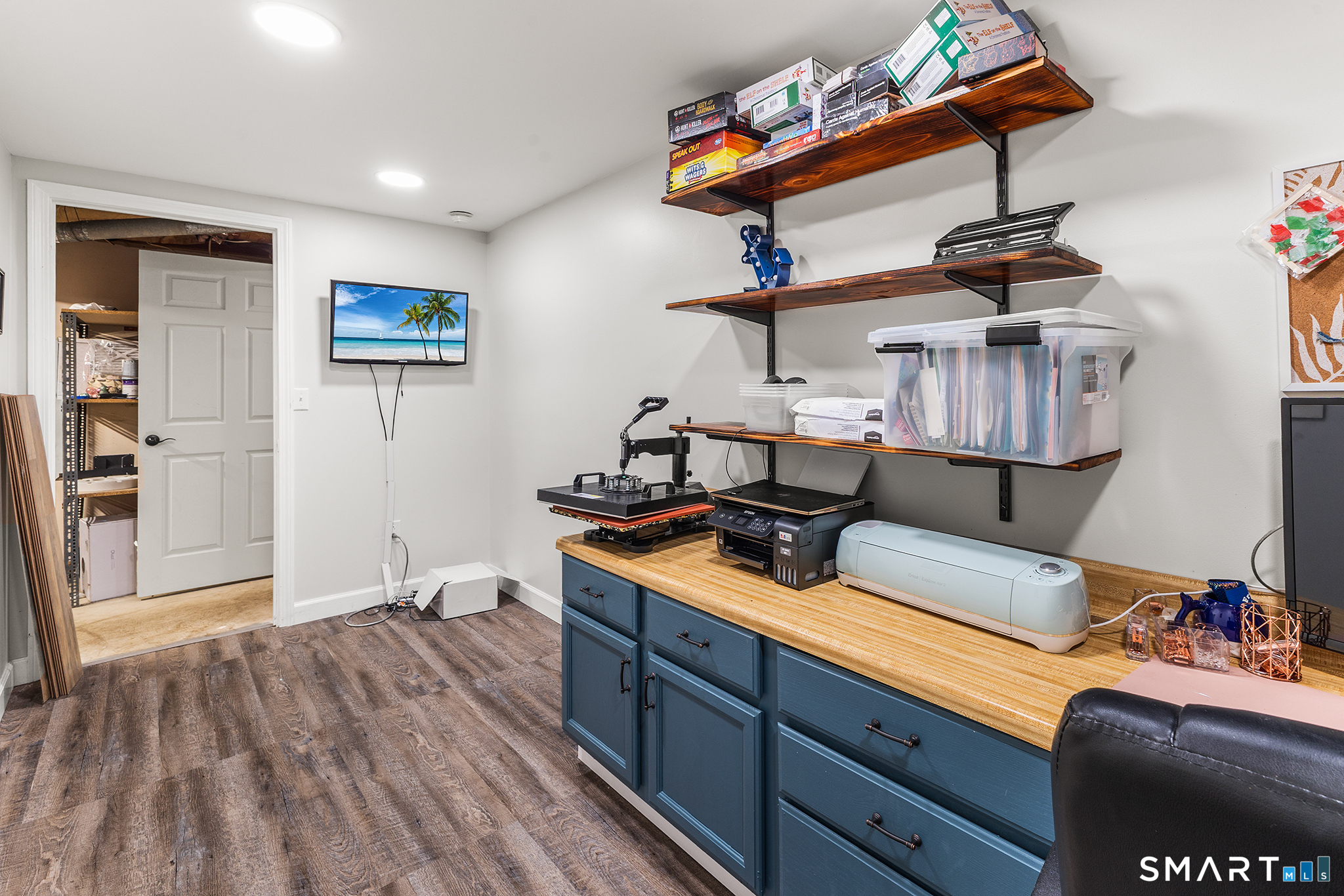 70 Vivian Street Waterford CT 06385
