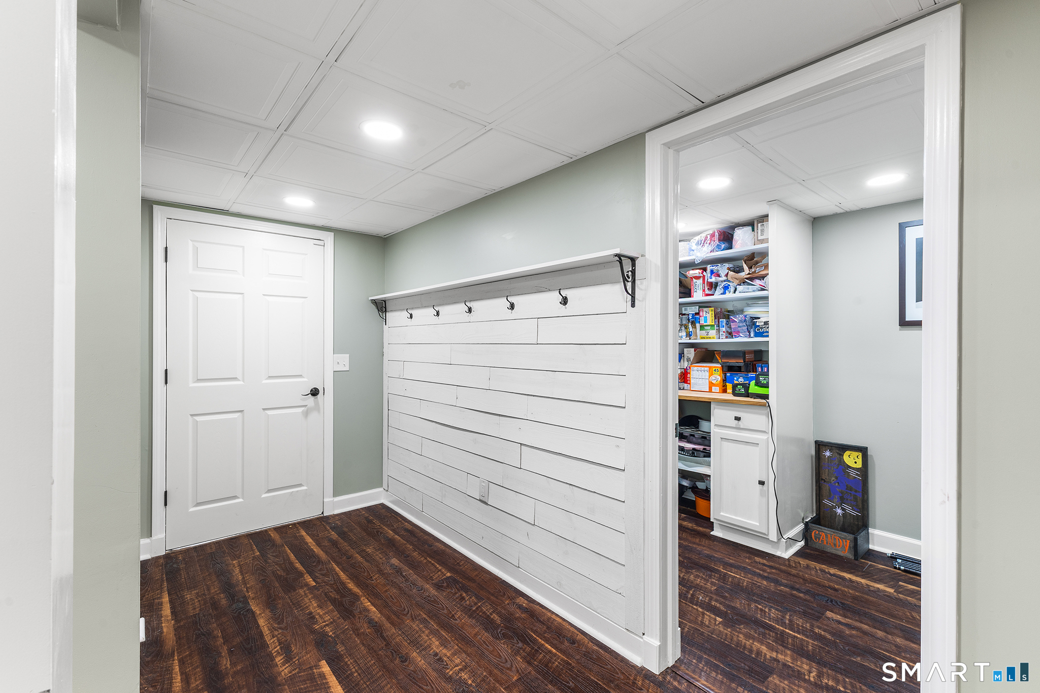 70 Vivian Street Waterford CT 06385