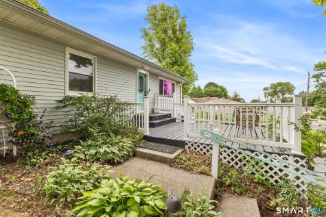 70 Vivian Street Waterford CT 06385