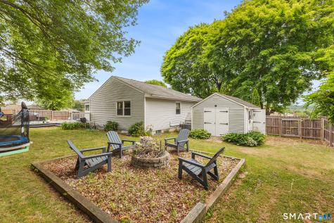 70 Vivian Street Waterford CT 06385