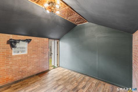 70 Vivian Street Waterford CT 06385