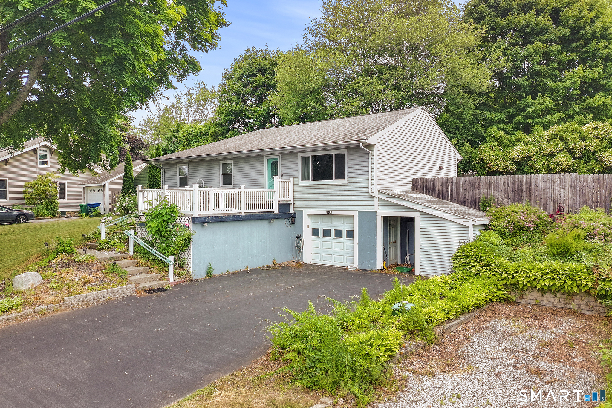 70 Vivian Street Waterford CT 06385