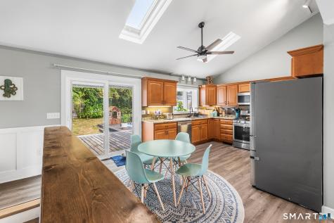70 Vivian Street Waterford CT 06385