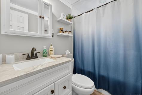 29 Sunnyside Road Newington CT 06111