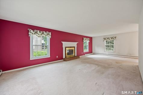 129 Pleasant Drive Cheshire CT 06410