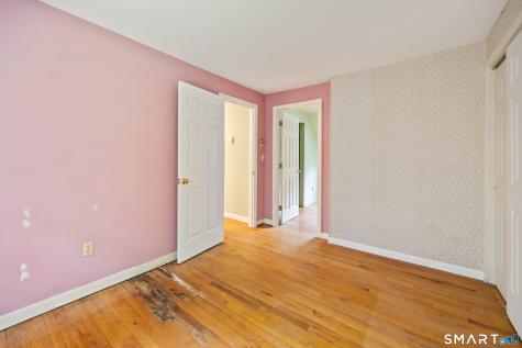 129 Pleasant Drive Cheshire CT 06410