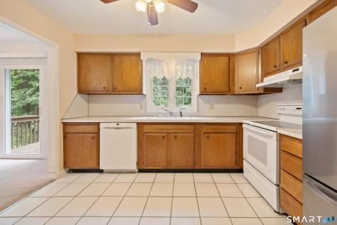 129 Pleasant Drive Cheshire CT 06410