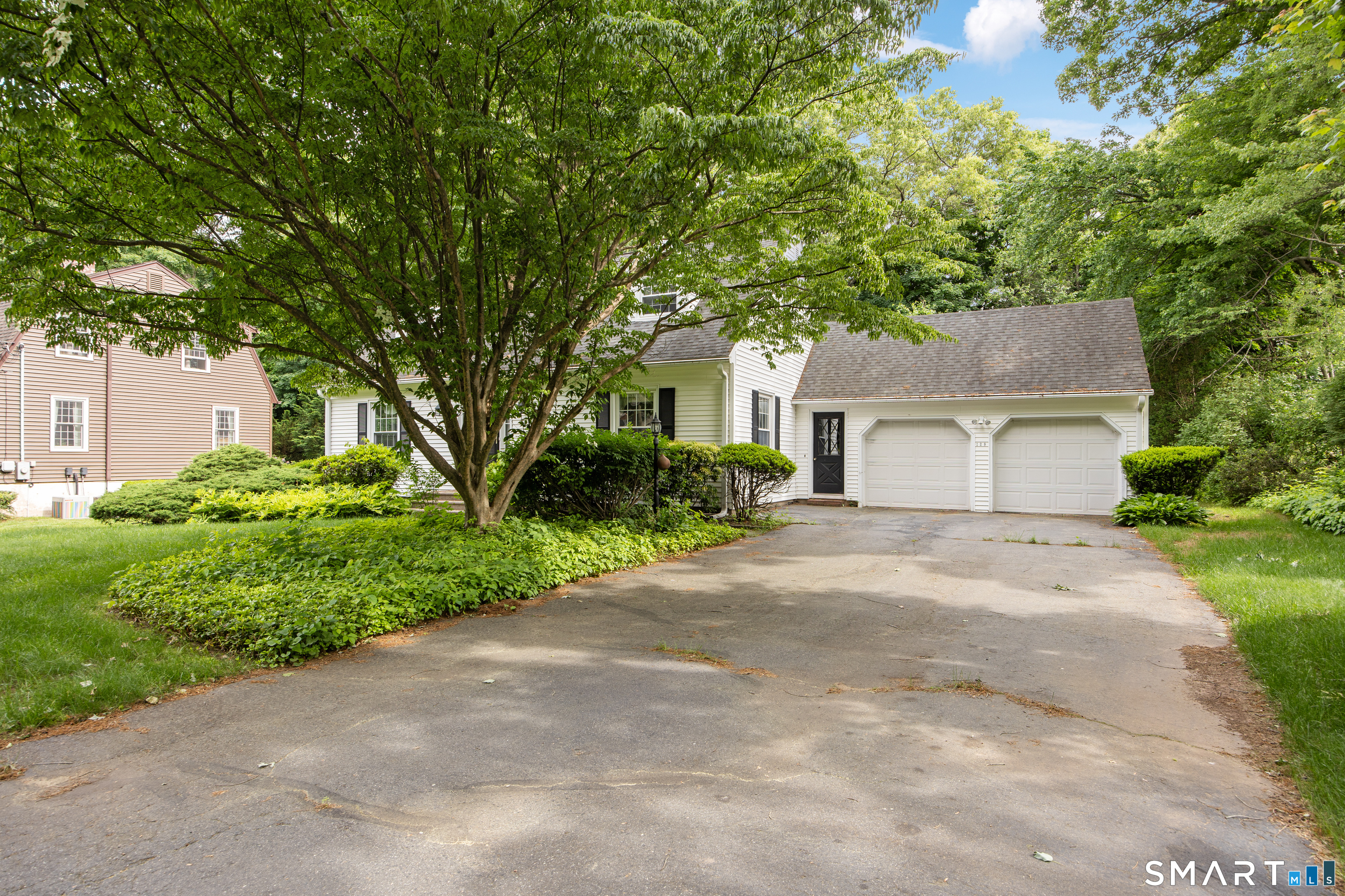 129 Pleasant Drive Cheshire CT 06410