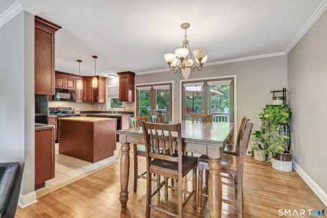 279 Pastors Walk Monroe CT 06468