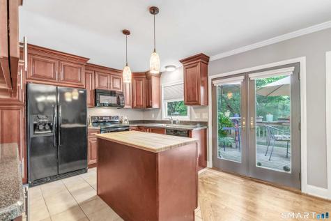279 Pastors Walk Monroe CT 06468
