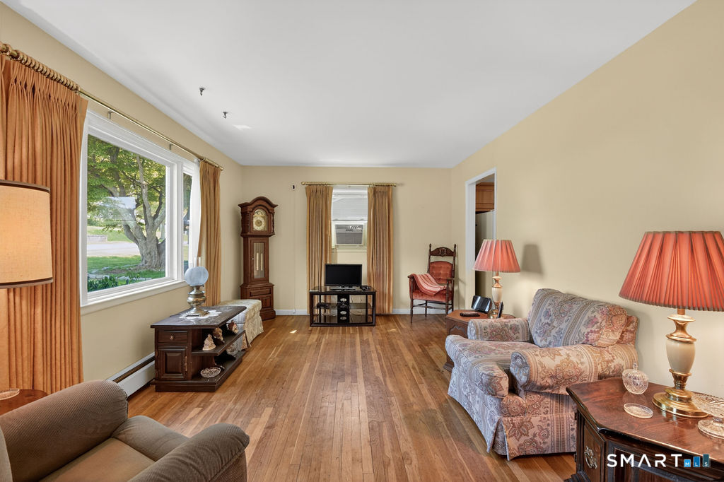 40 Easy Street Milford CT 06460