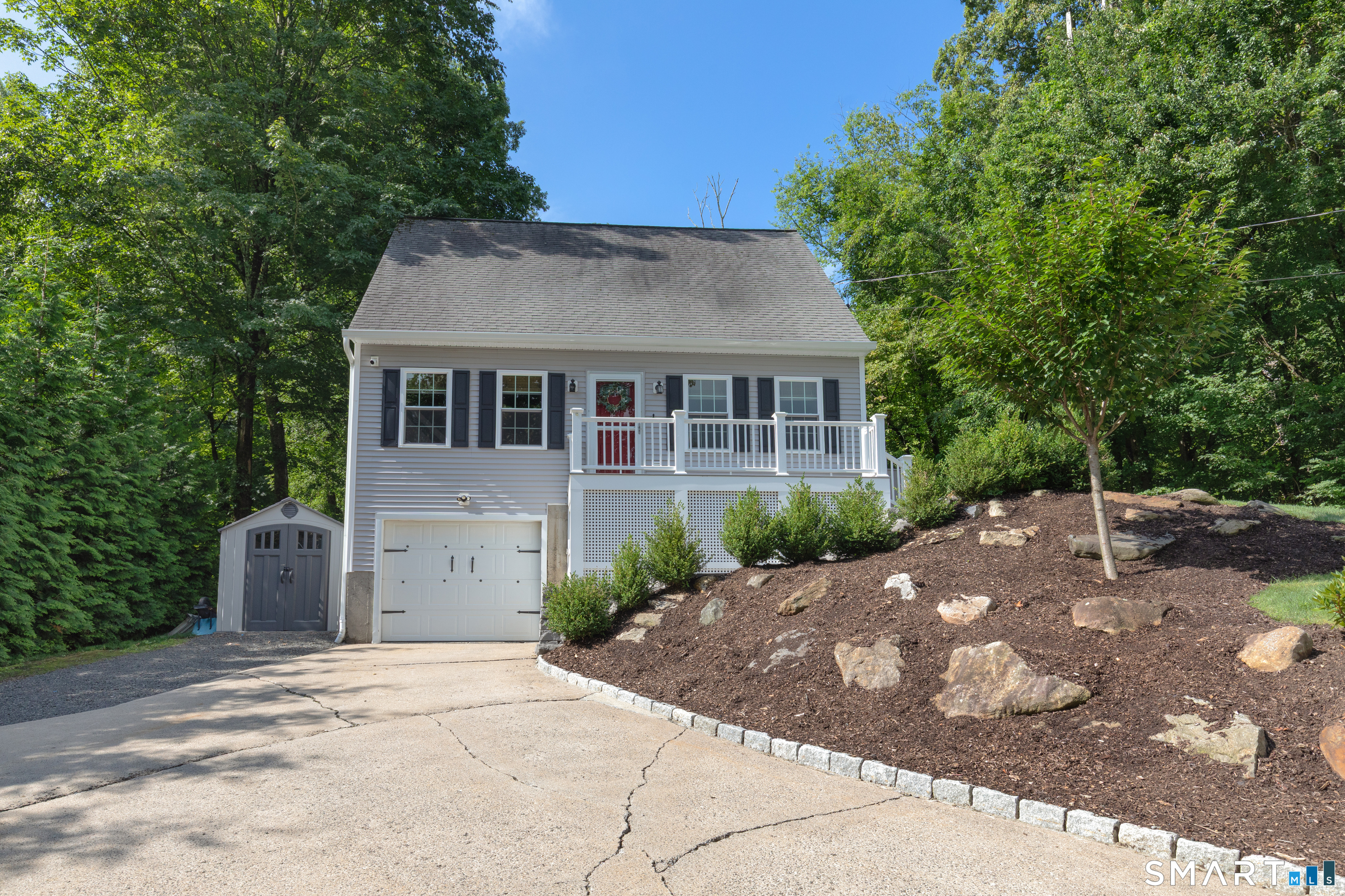 251 Lake Shore Drive Middlebury CT 06762