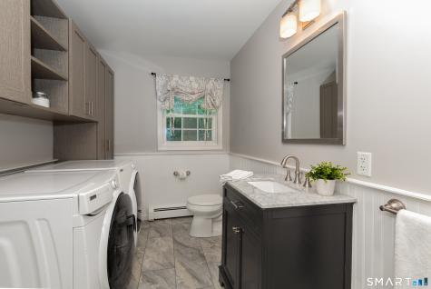 251 Lake Shore Drive Middlebury CT 06762
