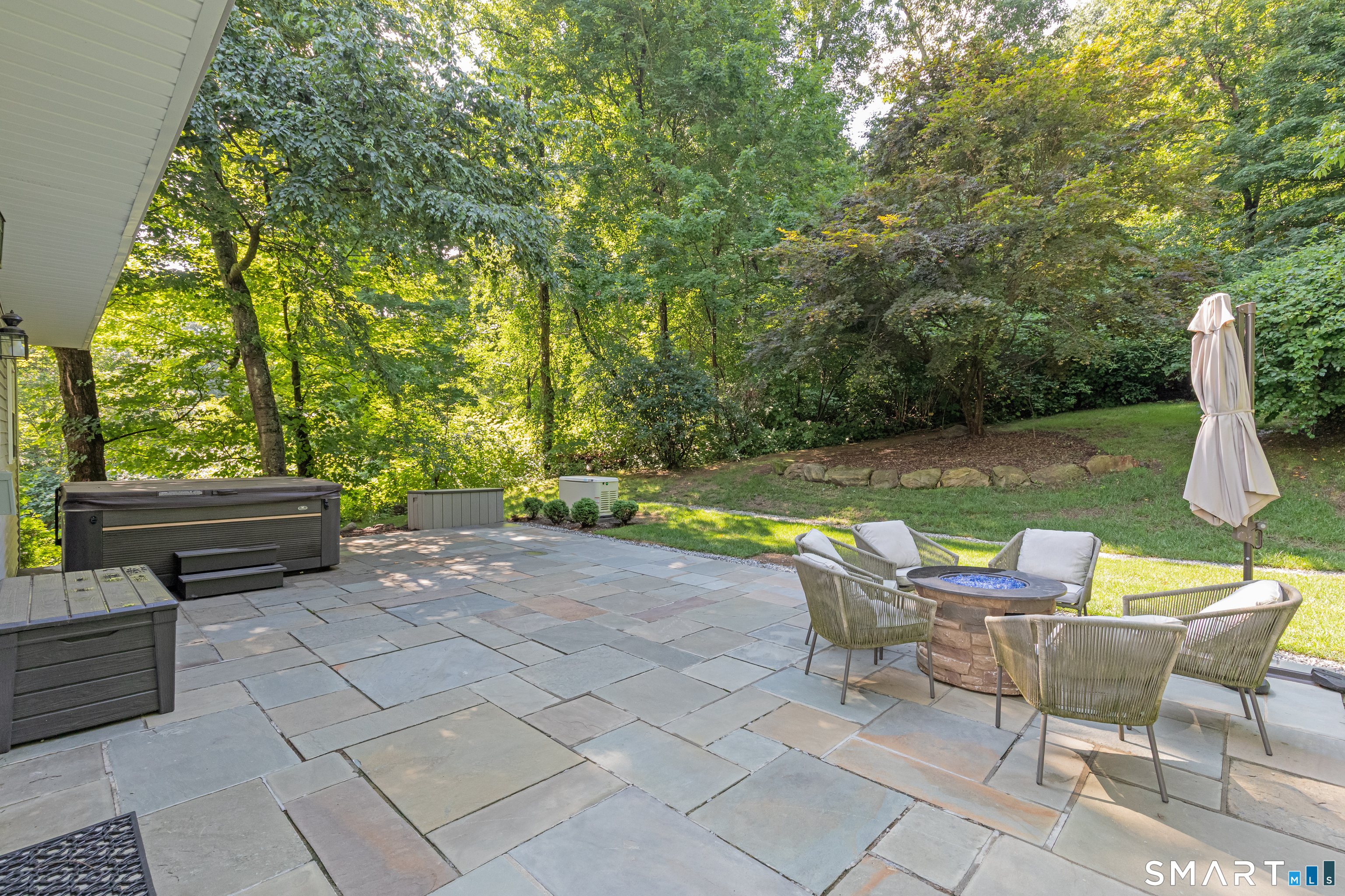 251 Lake Shore Drive Middlebury CT 06762