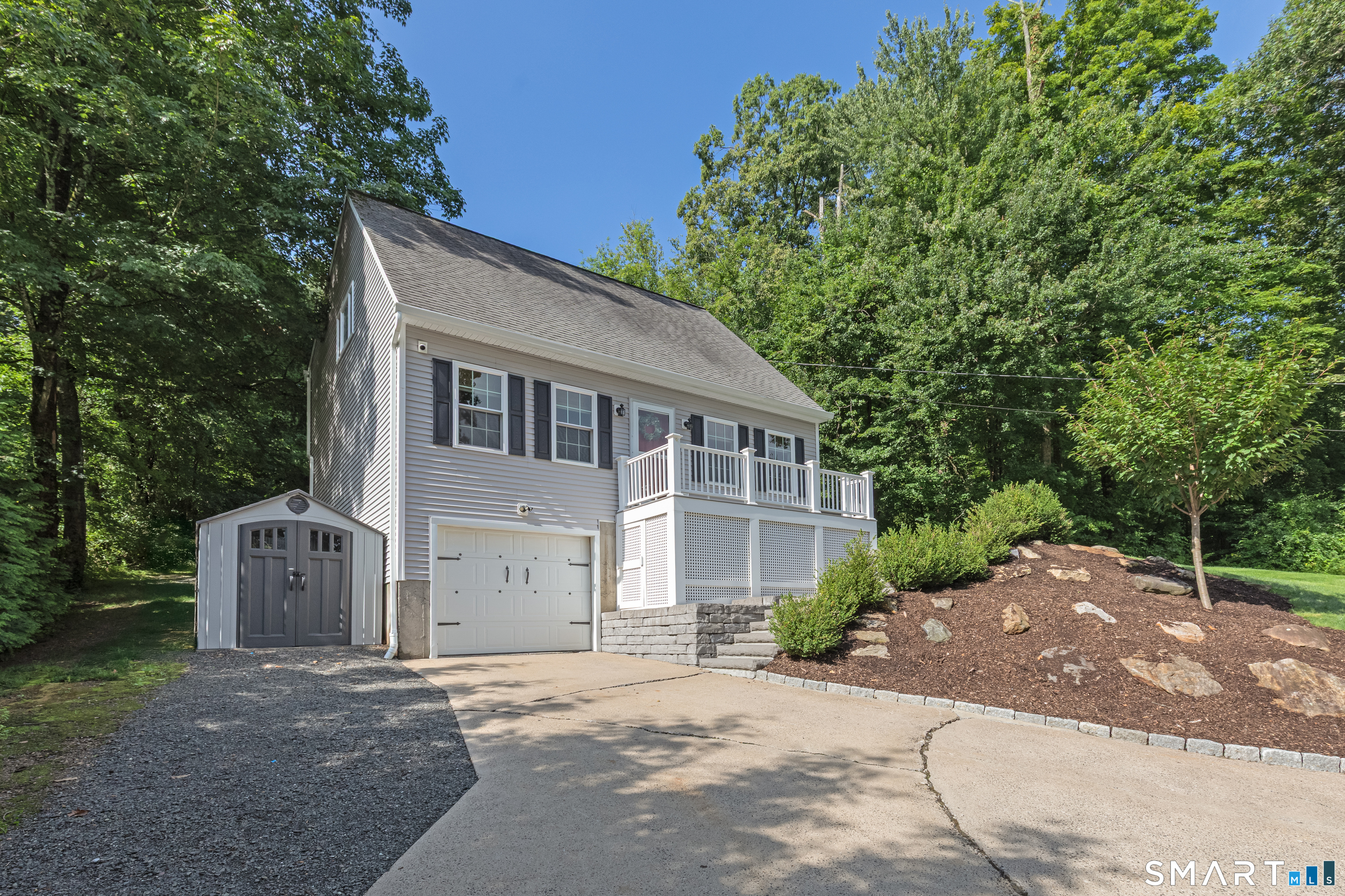 251 Lake Shore Drive Middlebury CT 06762