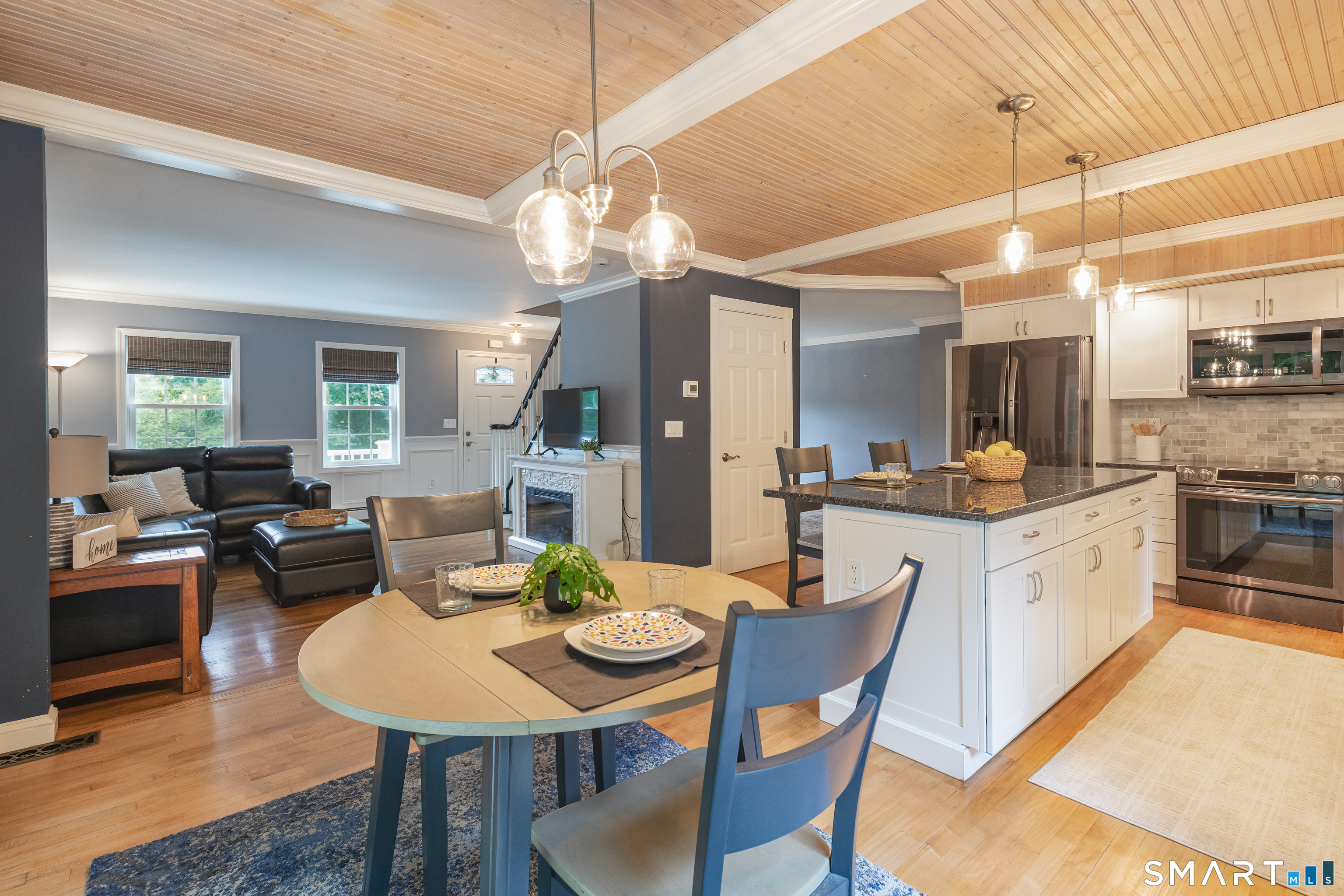251 Lake Shore Drive Middlebury CT 06762