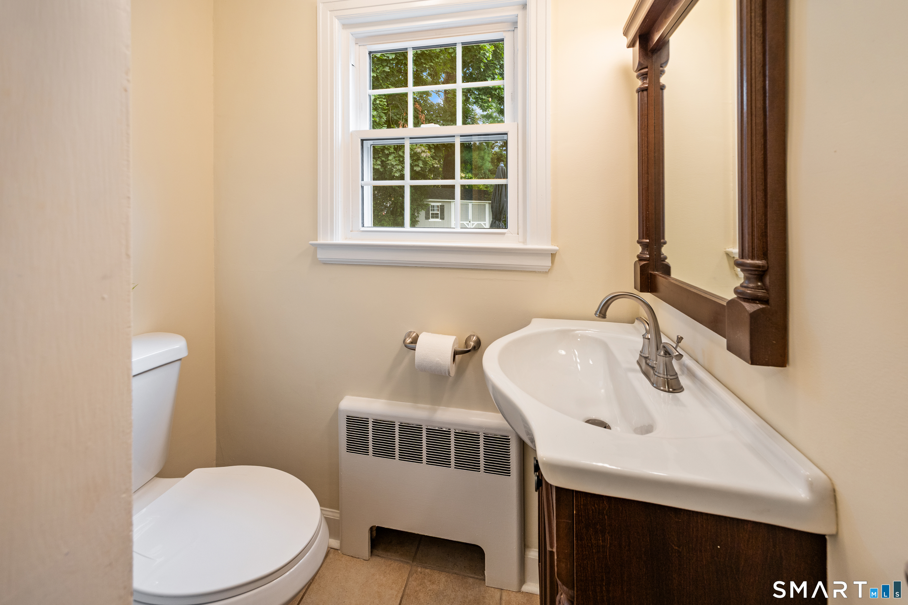 18 Chapman Road West Hartford CT 06107
