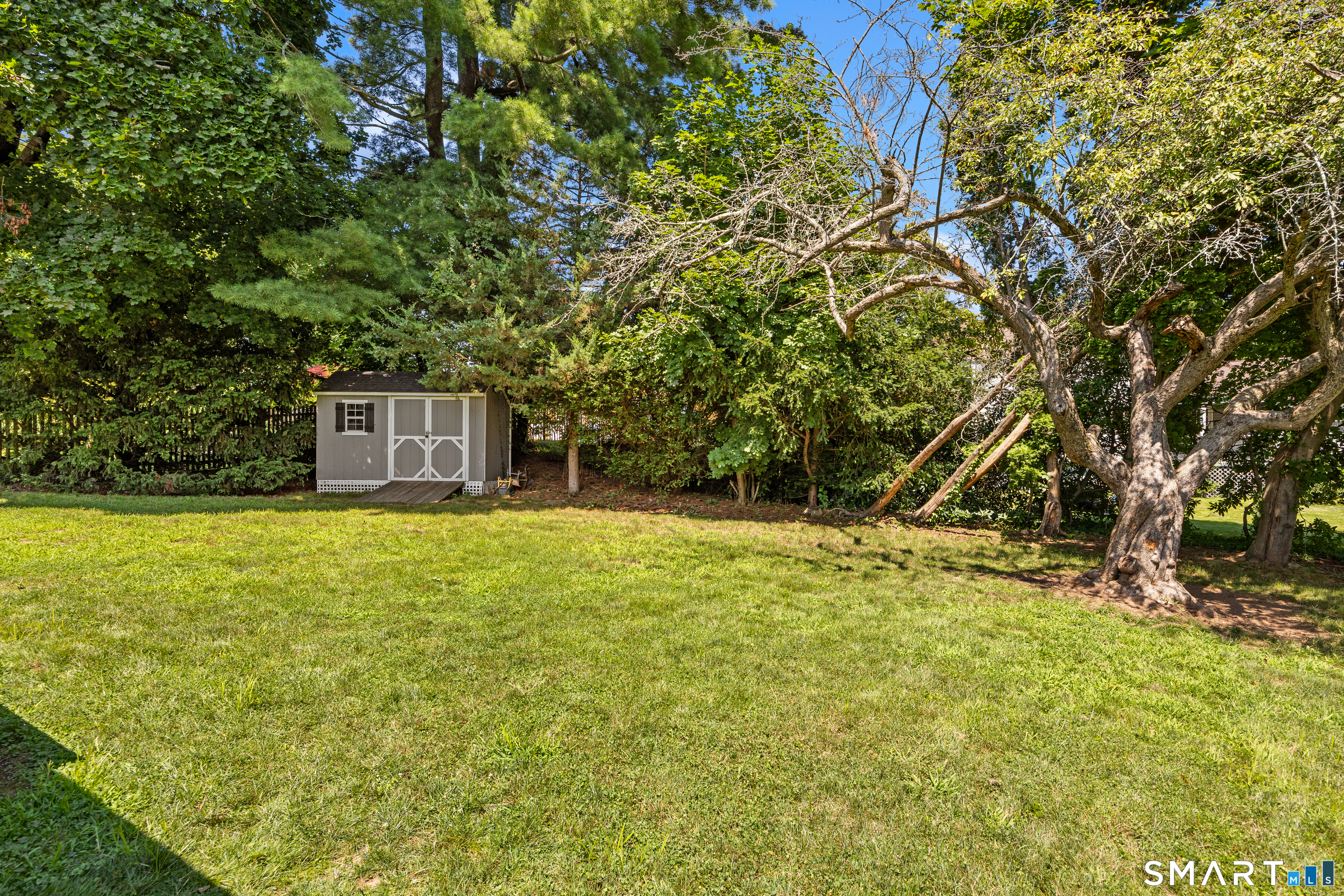 18 Chapman Road West Hartford CT 06107