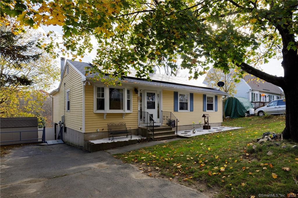 77 Warm Earth Road Naugatuck CT 06770