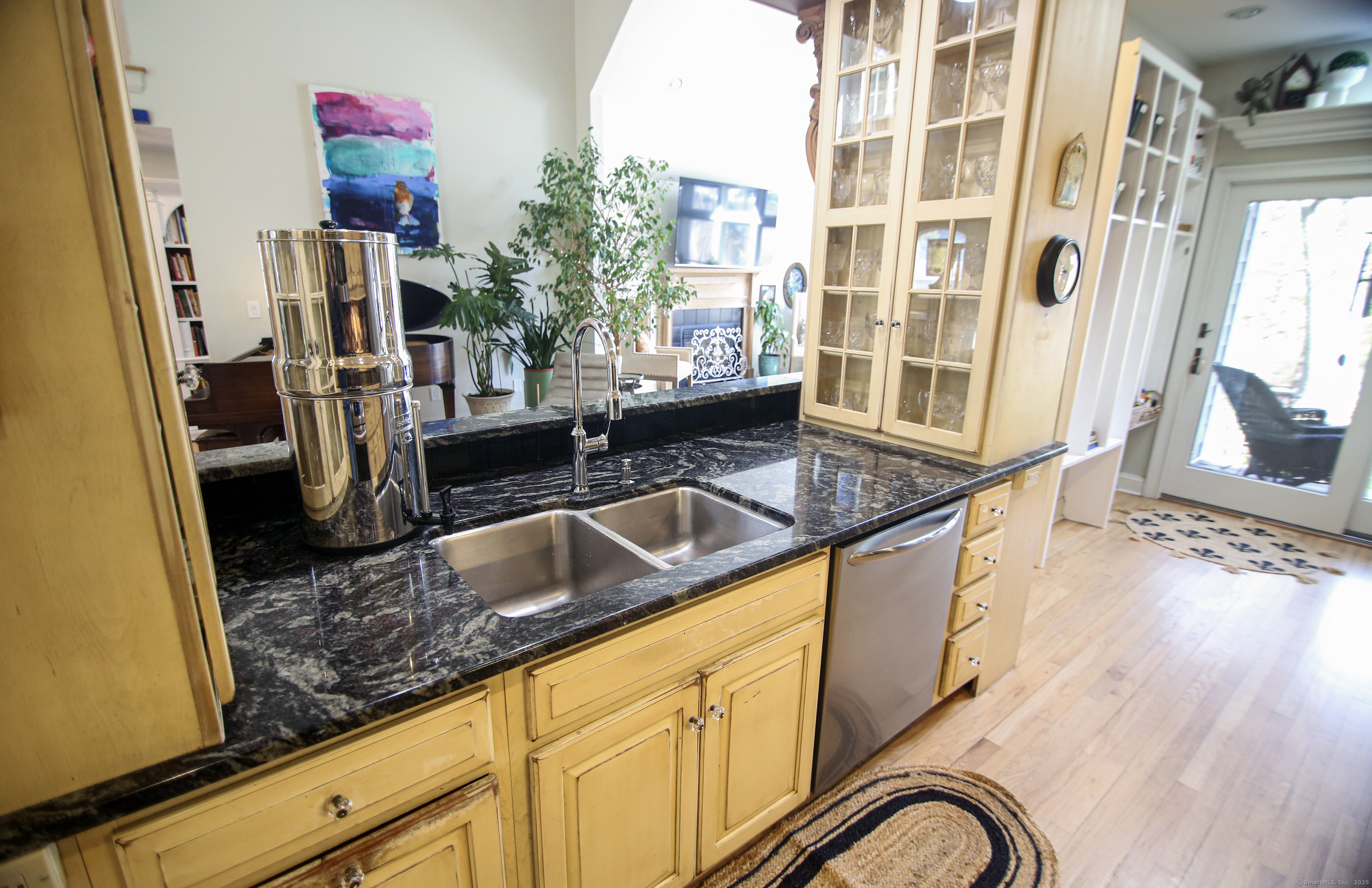 6 Rogers Drive Stonington CT 06355