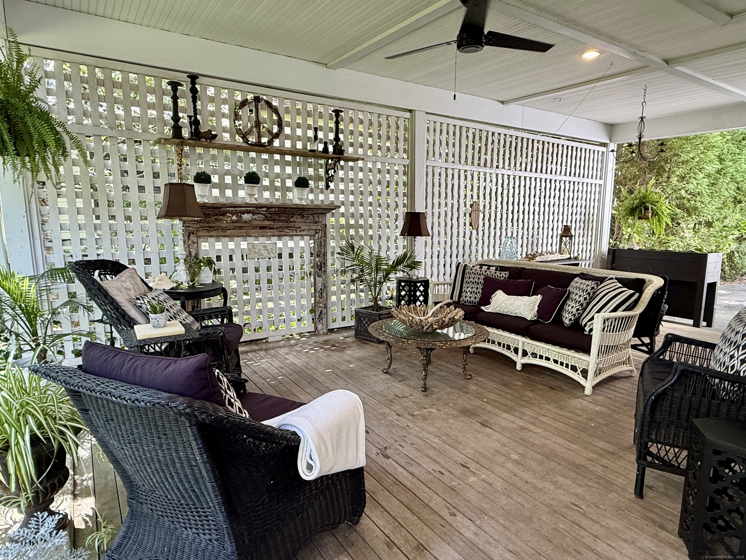 6 Rogers Drive Stonington CT 06355