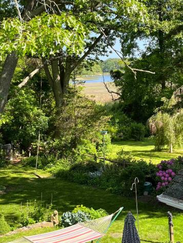 6 Rogers Drive Stonington CT 06355