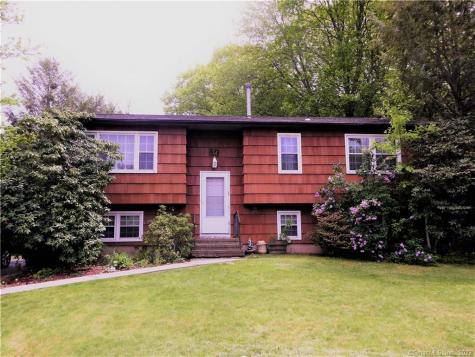 24 Springwood Road Waterbury CT 06708
