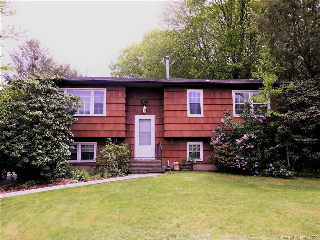 24 Springwood Road Waterbury CT 06708