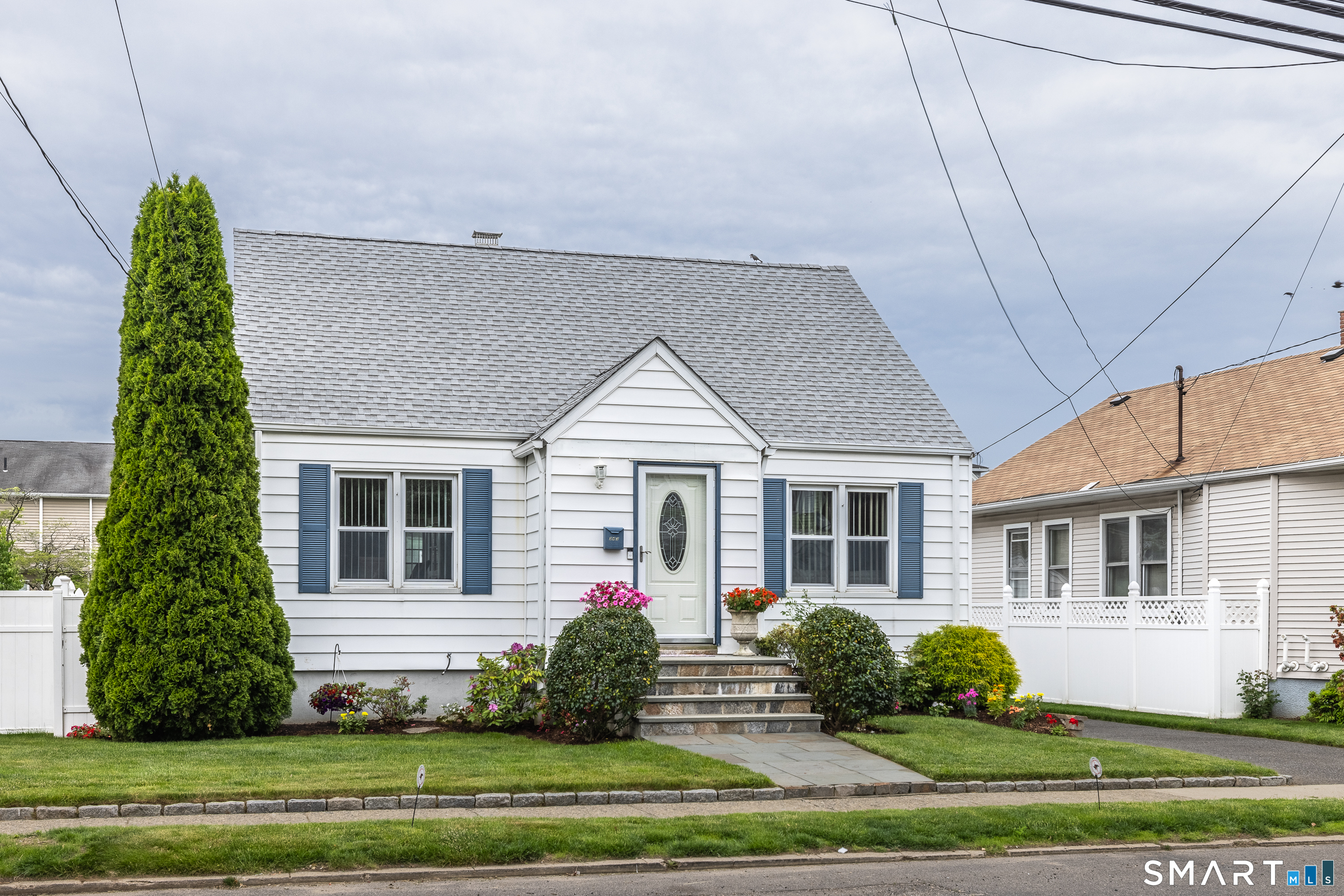 343 Hollister Street Stratford CT 06615