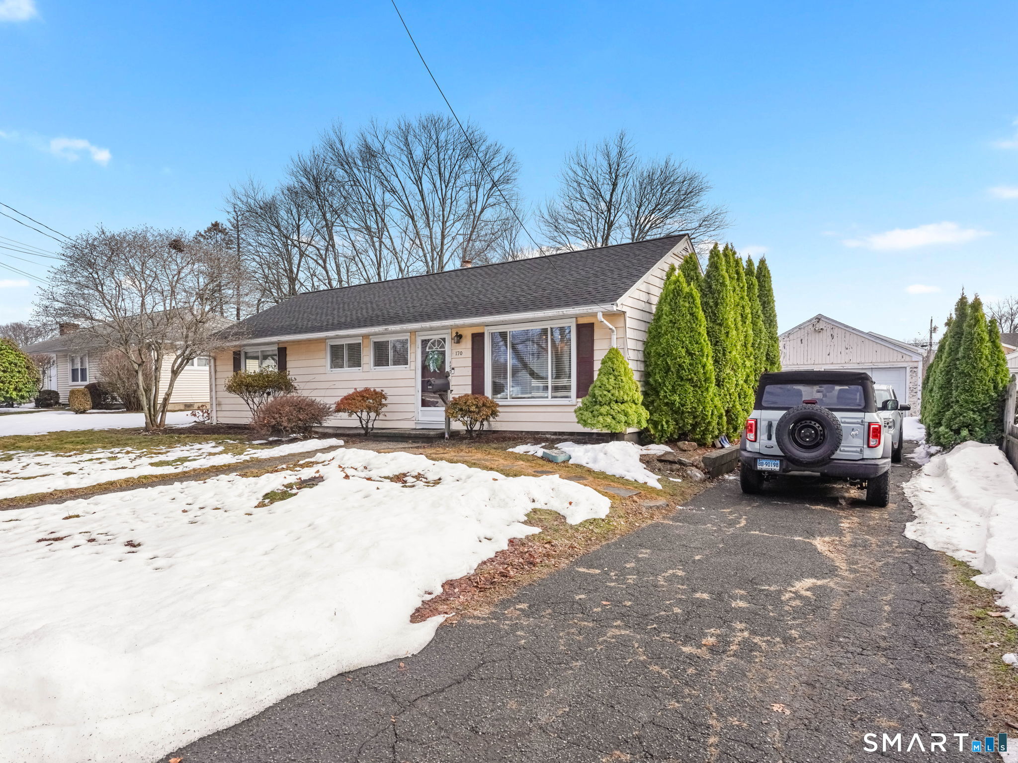 170 Marilyn Drive Bridgeport CT 06606