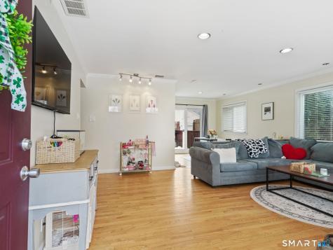 170 Marilyn Drive Bridgeport CT 06606