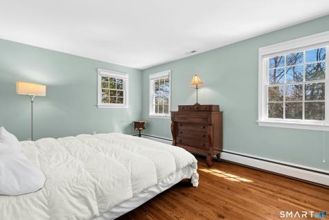 34 Horton Lane New Canaan CT 06840