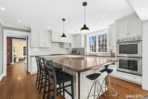 34 Horton Lane New Canaan CT 06840
