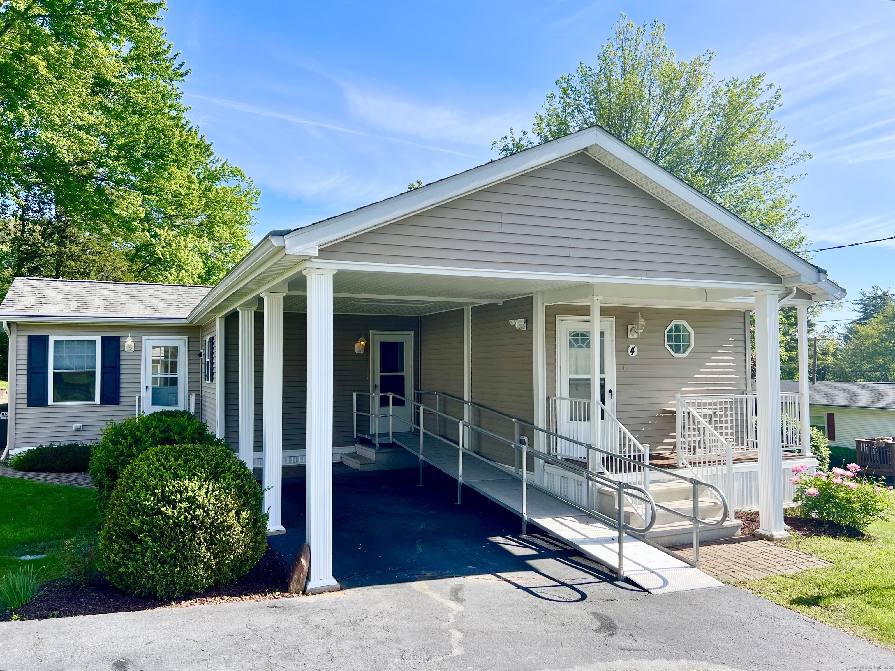 4 Cedar Grove Road Southington CT 06489