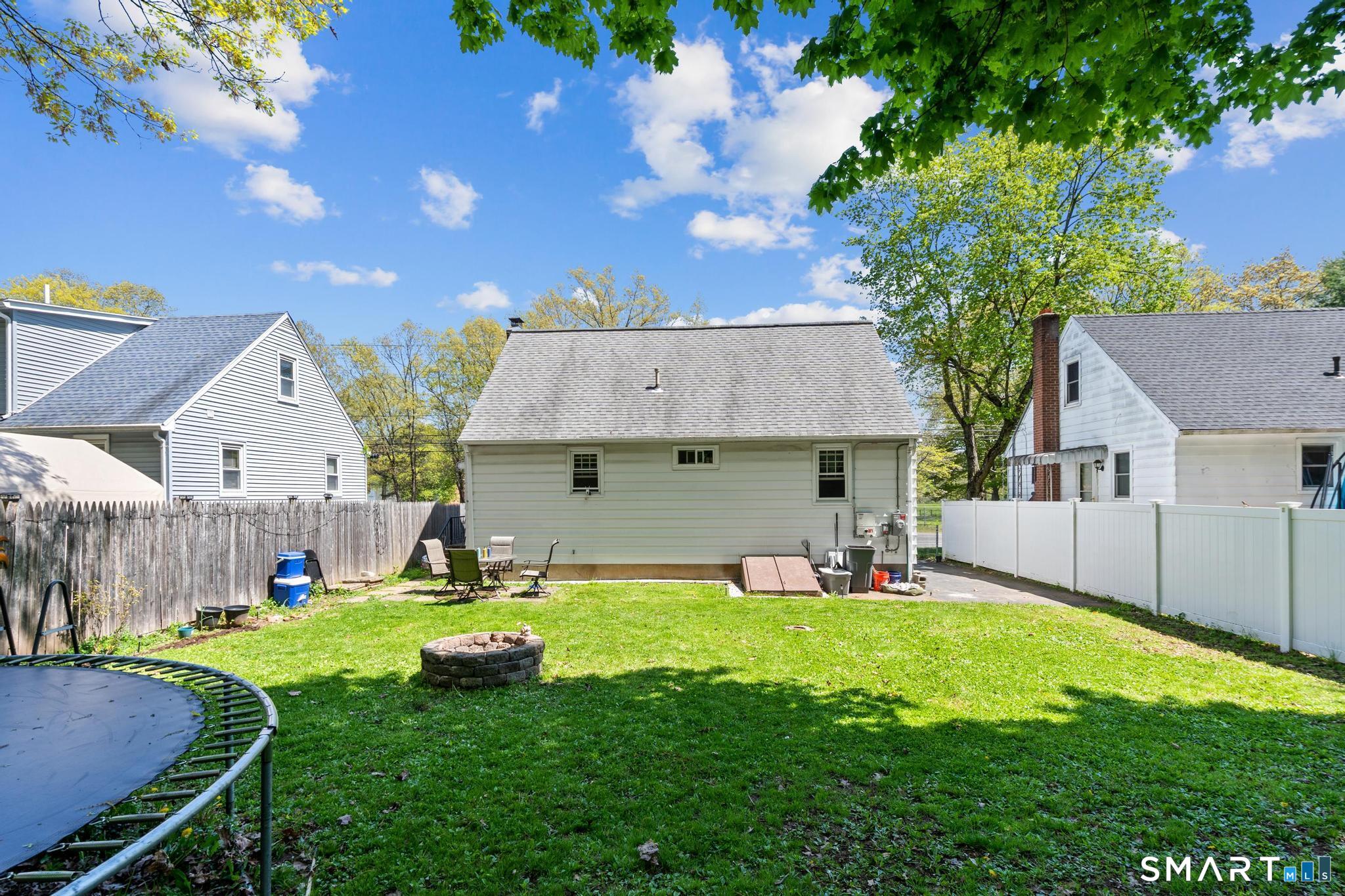 1812 Corbin Avenue New Britain CT 06053