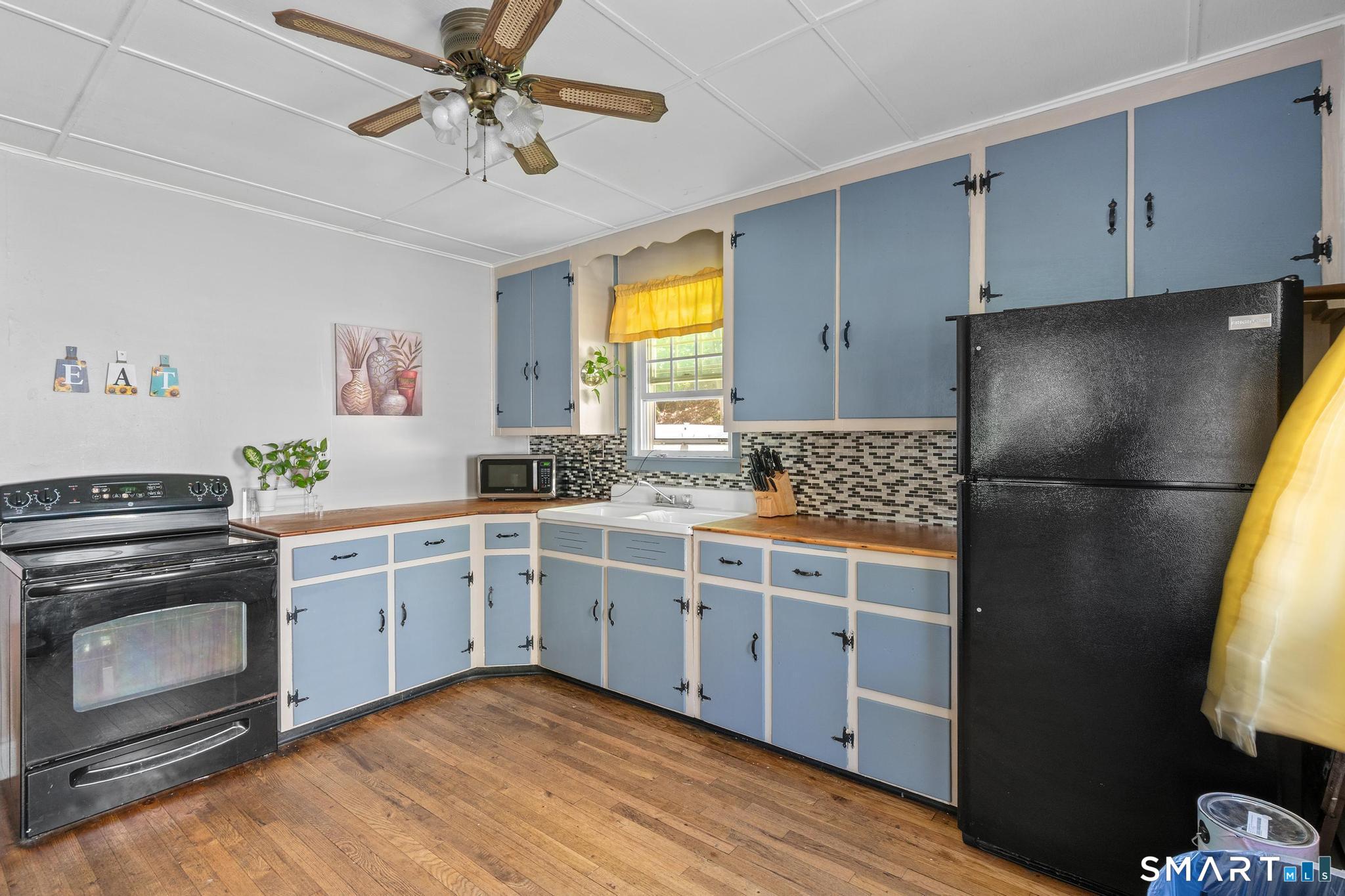 1812 Corbin Avenue New Britain CT 06053