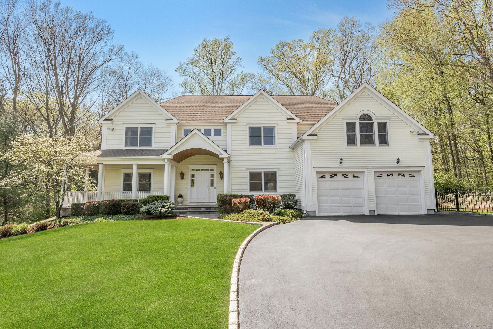 32 Hunting Ridge Road Stamford CT 06903