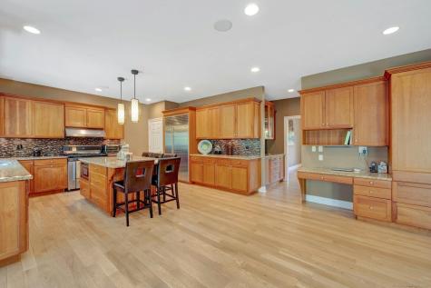 32 Hunting Ridge Road Stamford CT 06903