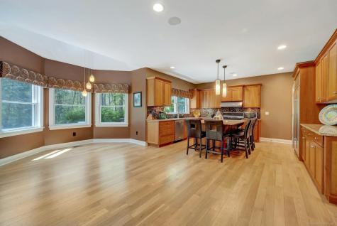 32 Hunting Ridge Road Stamford CT 06903
