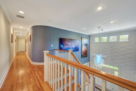 32 Hunting Ridge Road Stamford CT 06903