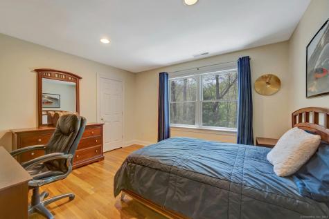 32 Hunting Ridge Road Stamford CT 06903
