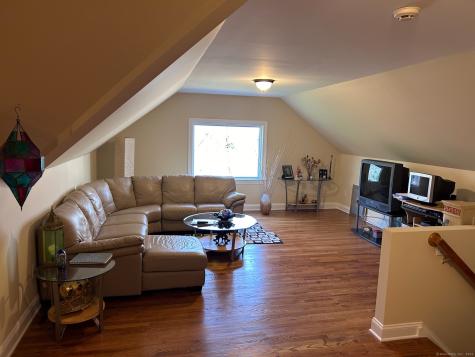 32 Hunting Ridge Road Stamford CT 06903