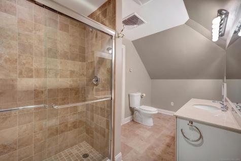 32 Hunting Ridge Road Stamford CT 06903