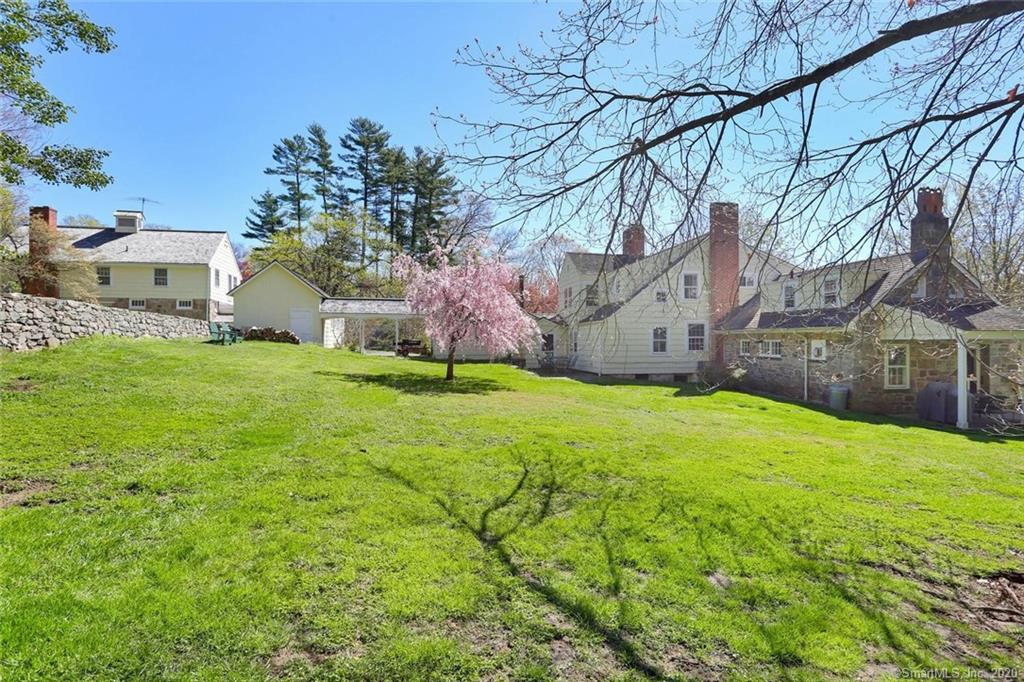 4 Beacon Hill Lane New Canaan CT 06840