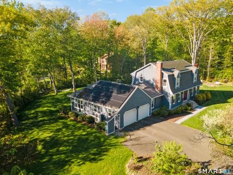 20 Whitefield Drive Trumbull CT 06611