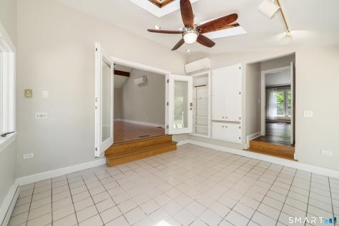 20 Whitefield Drive Trumbull CT 06611