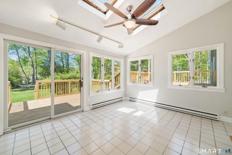 20 Whitefield Drive Trumbull CT 06611