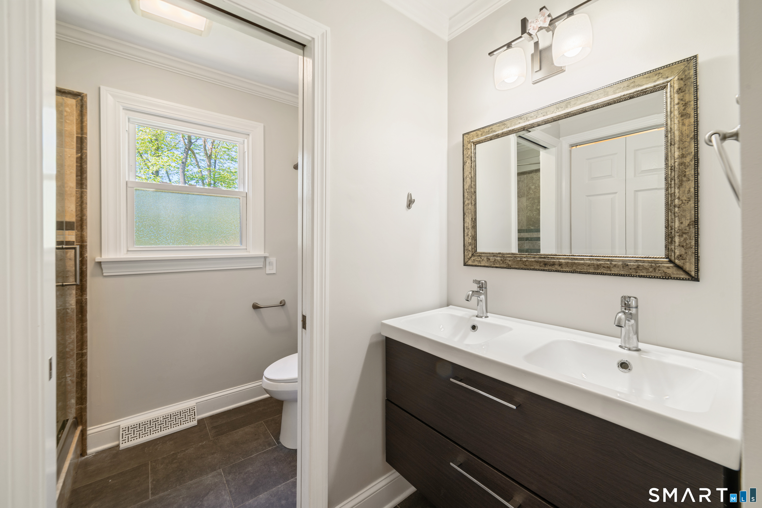 20 Whitefield Drive Trumbull CT 06611