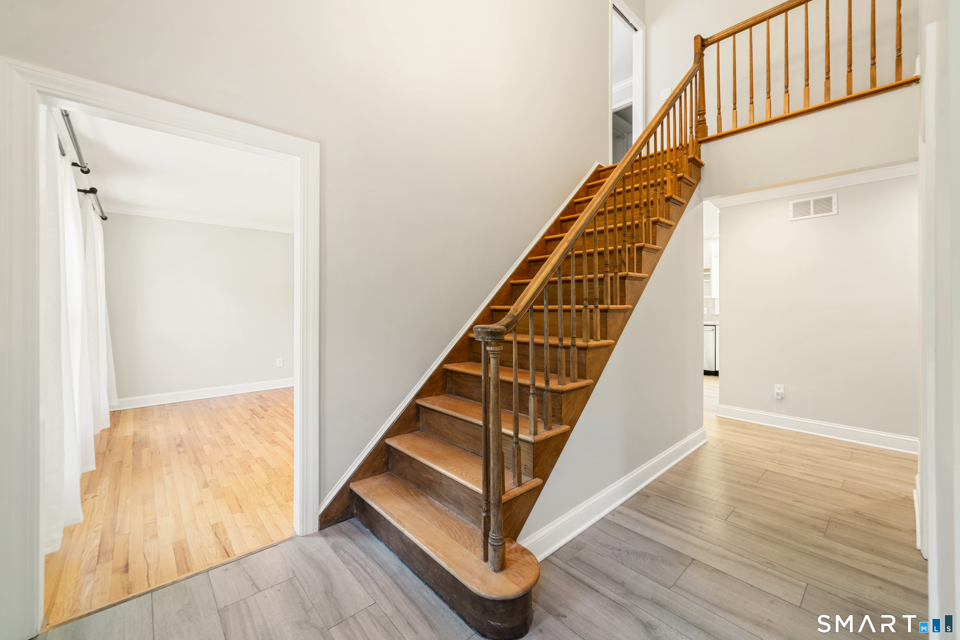 20 Whitefield Drive Trumbull CT 06611